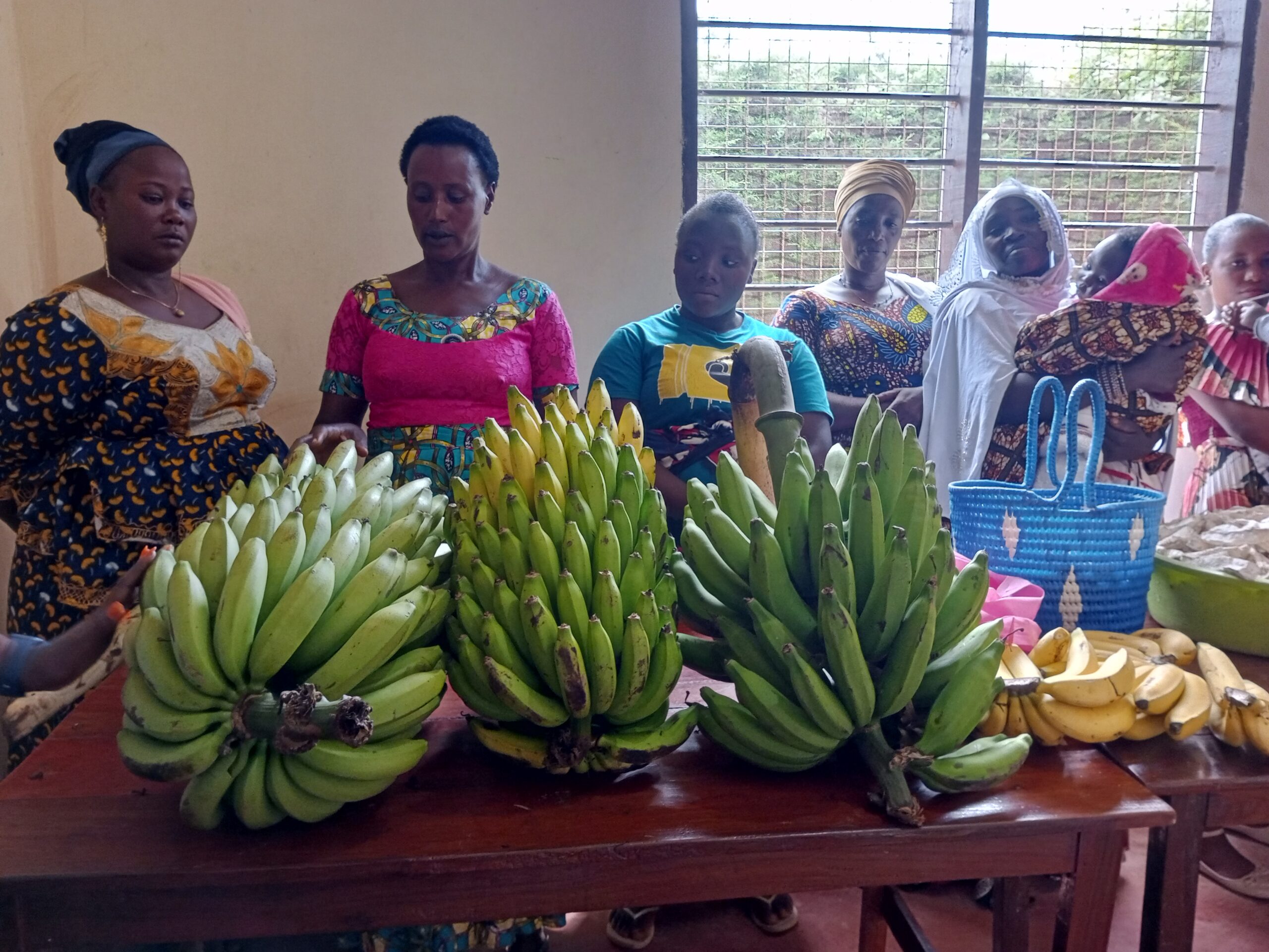 JGI’s Community Microcredit Programs Expand Horizons for Sustainable Development  